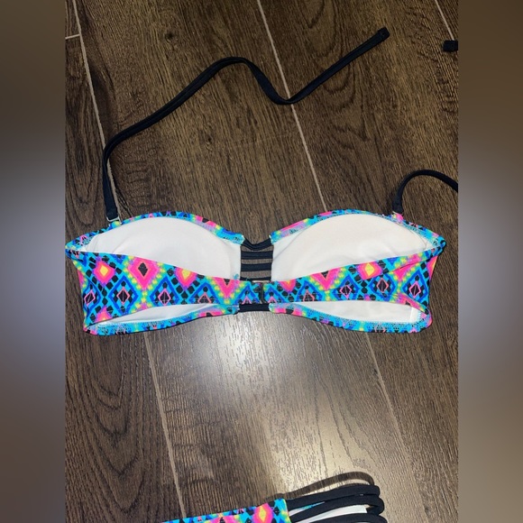 Rue 21 Bikini - Picture 3 of 3